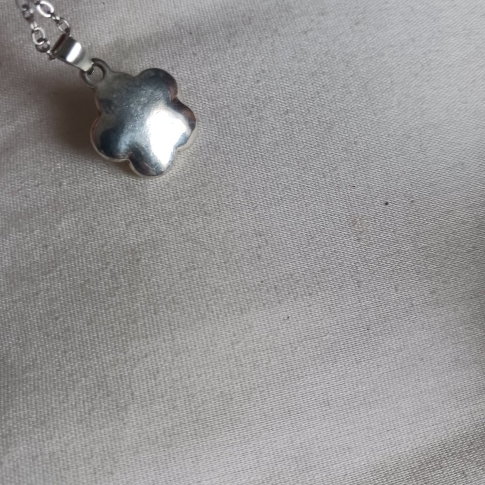 Flower Small Silver Color Solid On Silver Color C… - image 3